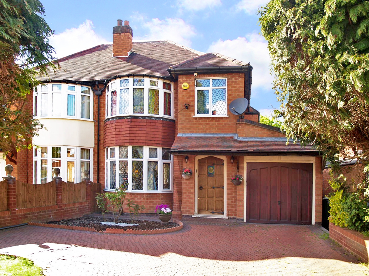 3 bedroom semi detached house SSTC in Solihull - photograph 1.