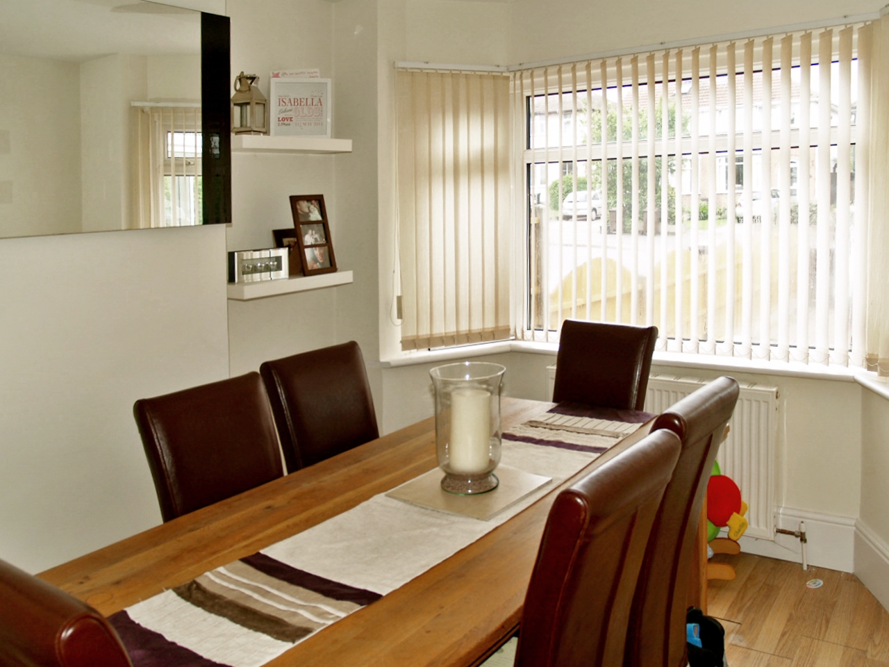 3 bedroom semi detached house SSTC in Solihull - photograph 3.