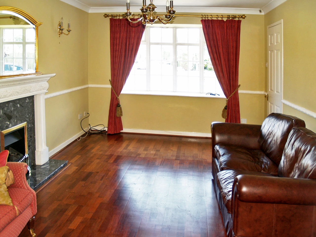 4 bedroom detached house SSTC in Solihull - photograph 3.