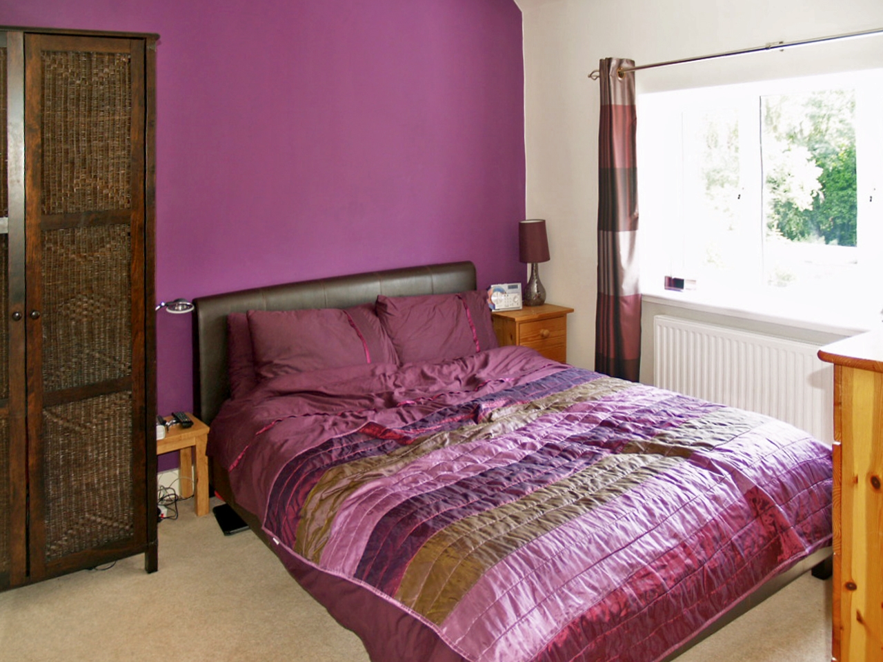 3 bedroom semi detached house SSTC in Solihull - photograph 9.