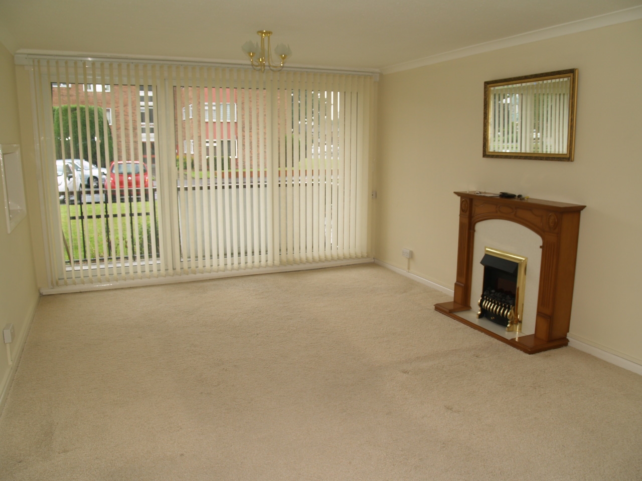 2 bedroom ground floor apartment Application Made in Solihull - photograph 3.