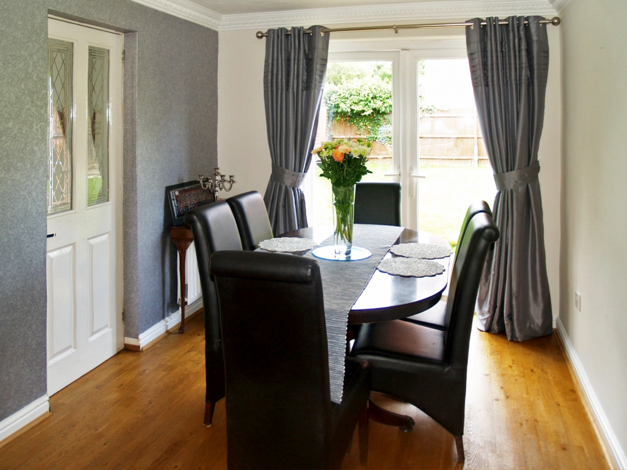 5 bedroom detached house SSTC in Solihull - photograph 5.