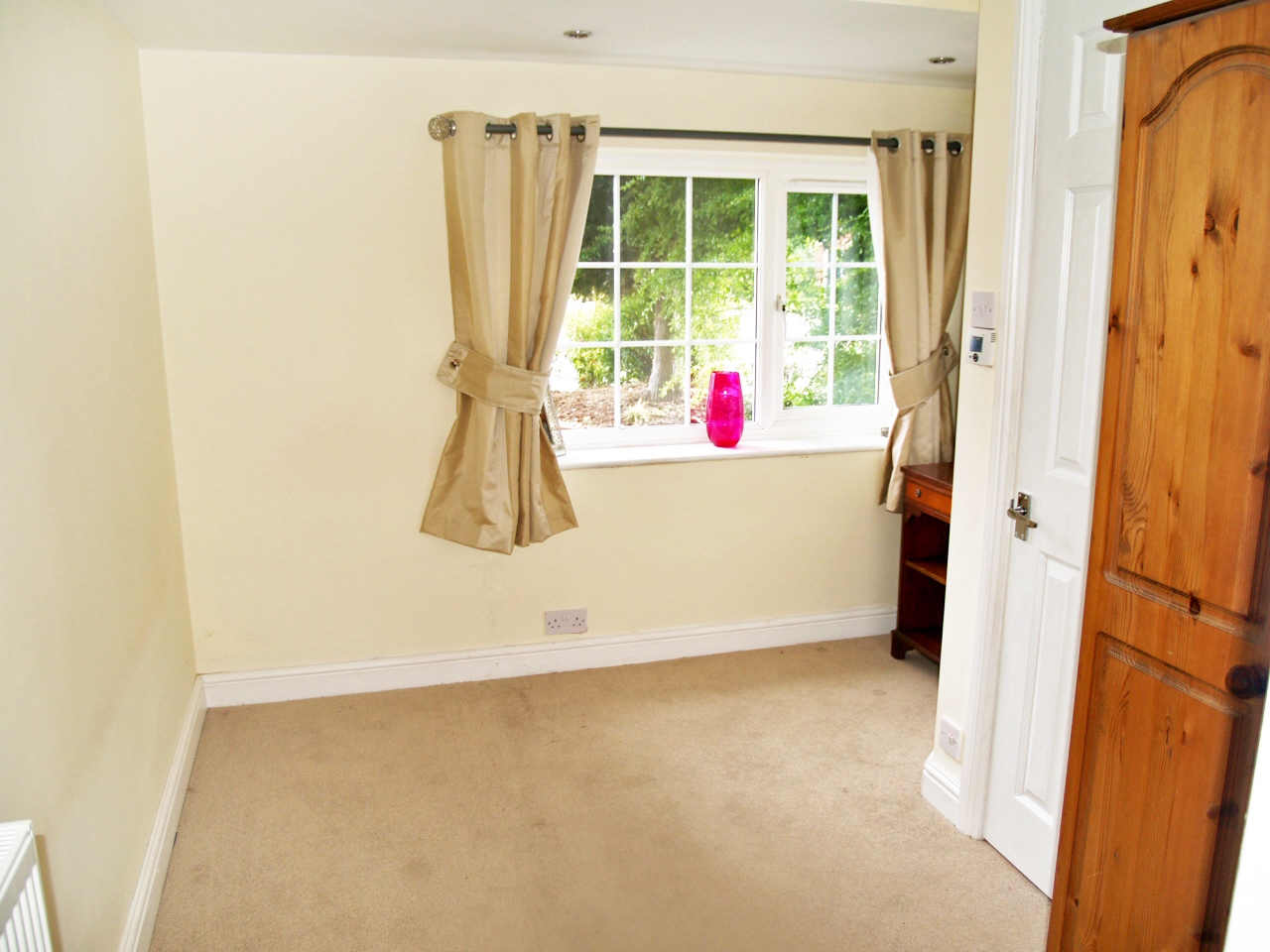 5 bedroom detached house SSTC in Solihull - photograph 16.