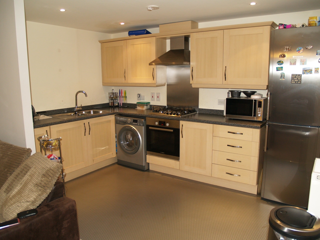 2 bedroom first floor apartment SSTC in Solihull - photograph 4.