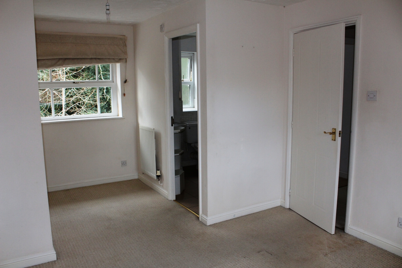 3 bedroom detached house Application Made in Solihull - photograph 9.