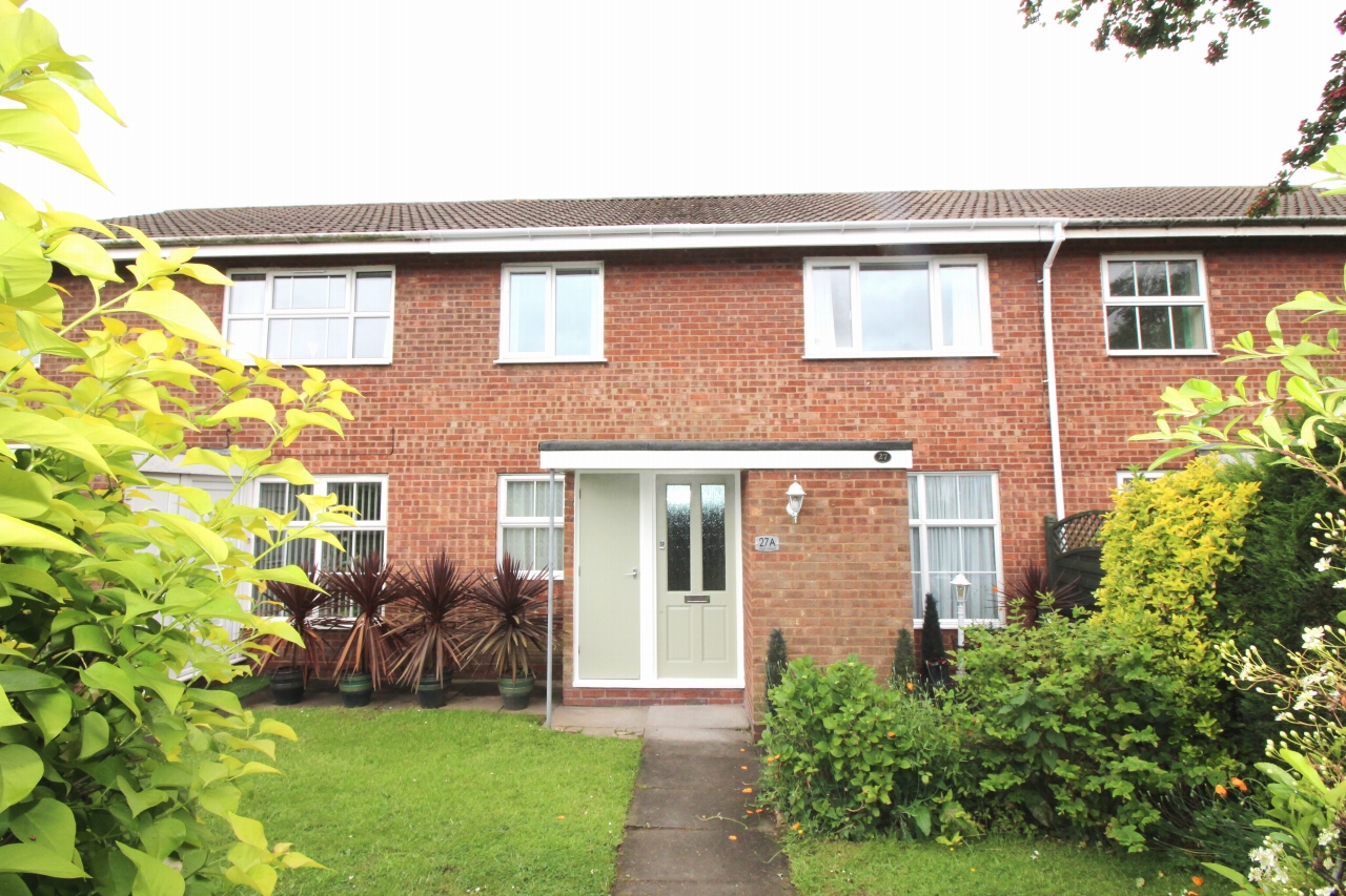 2 bedroom first floor apartment Application Made in Solihull - photograph 1.