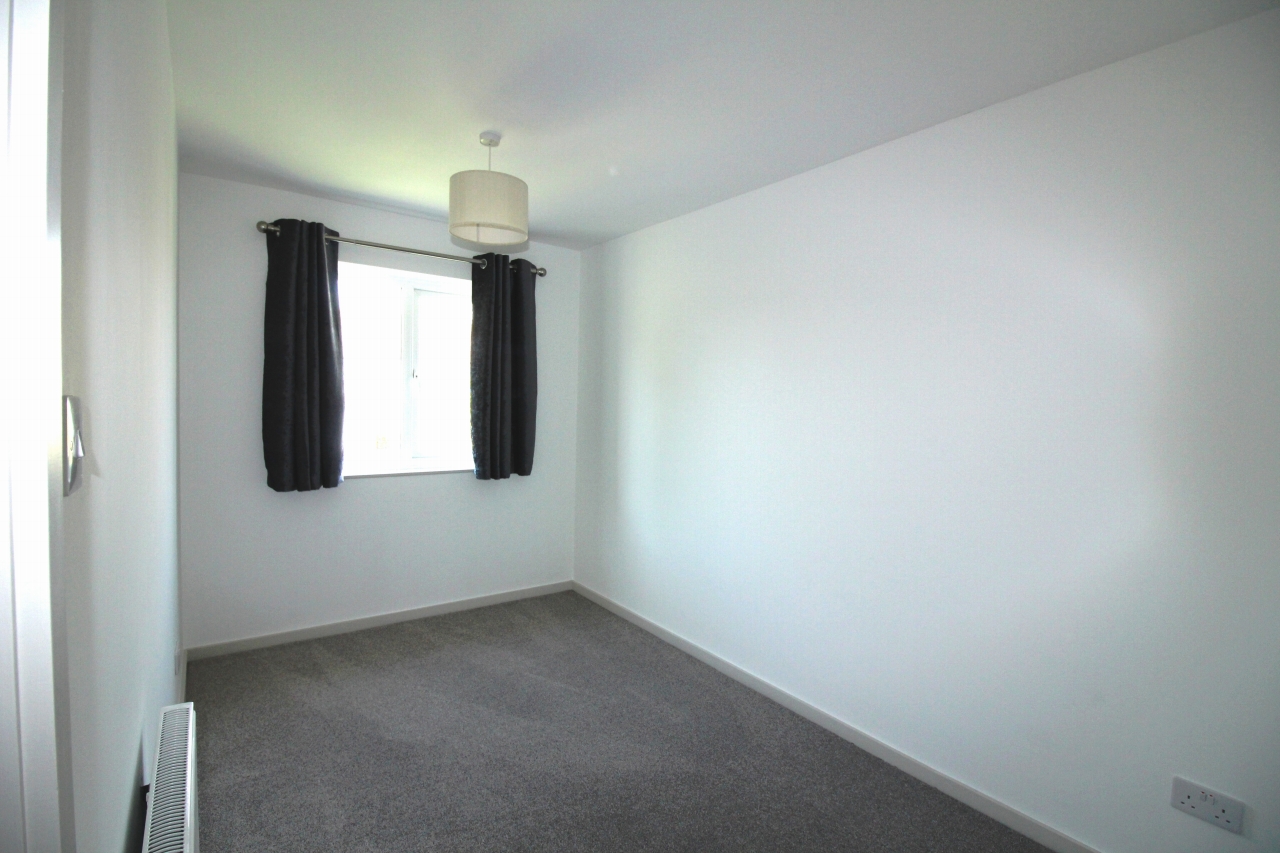 2 bedroom first floor apartment Application Made in Solihull - photograph 7.