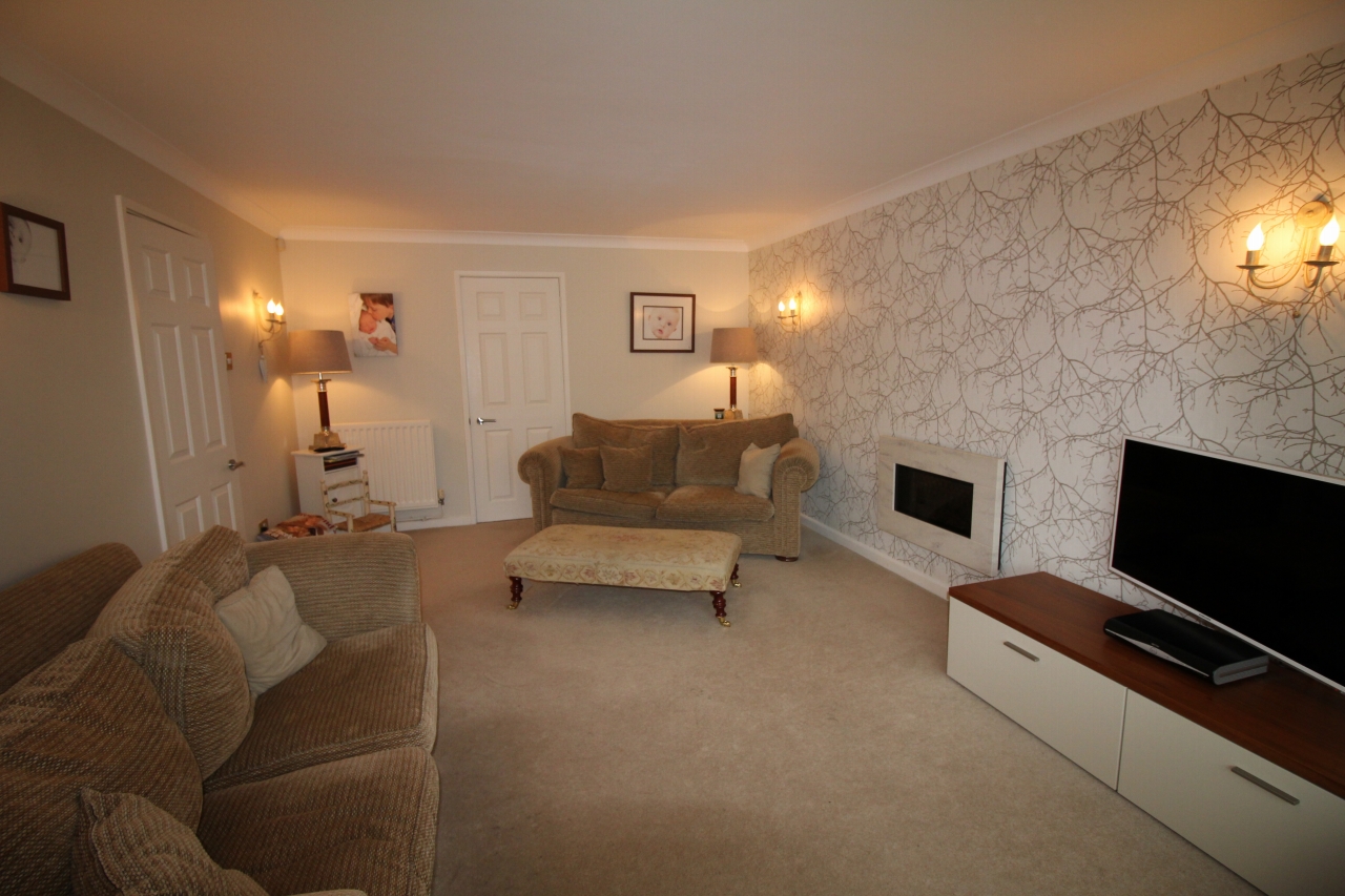 3 bedroom detached house Application Made in Solihull - photograph 5.