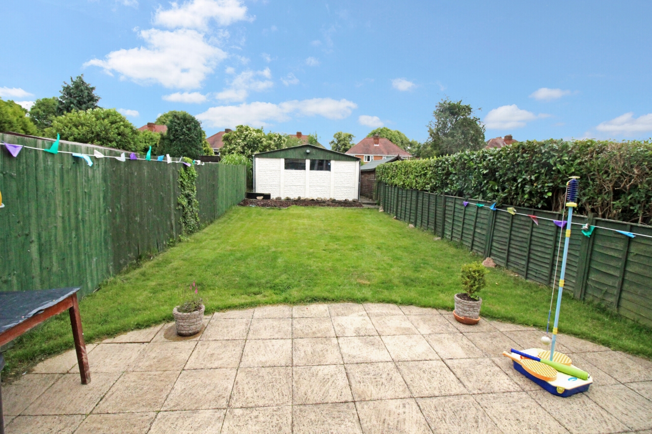 3 bedroom semi detached house SSTC in Birmingham - photograph 6.