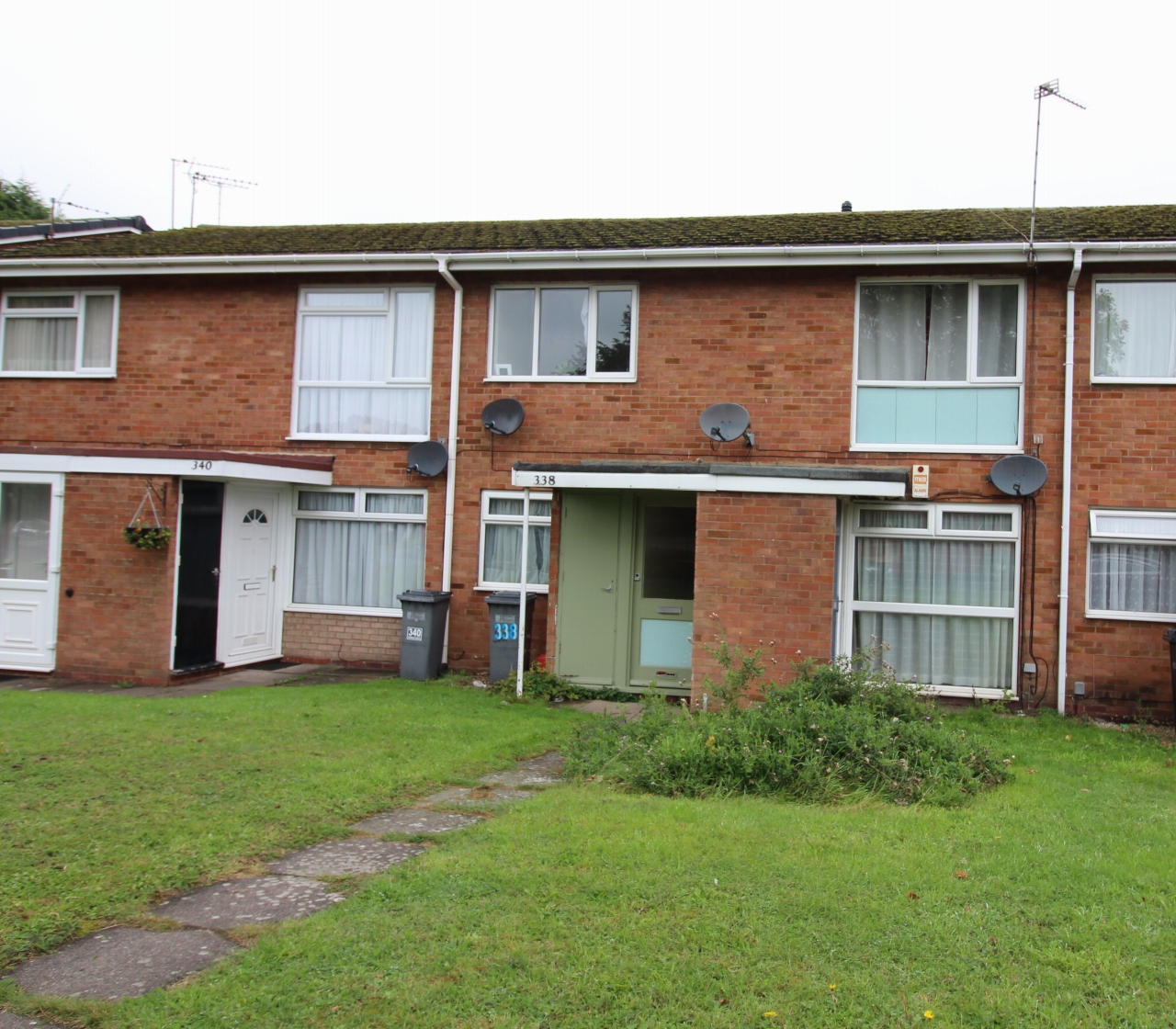 2 bedroom ground floor apartment SSTC in Solihull - photograph 1.