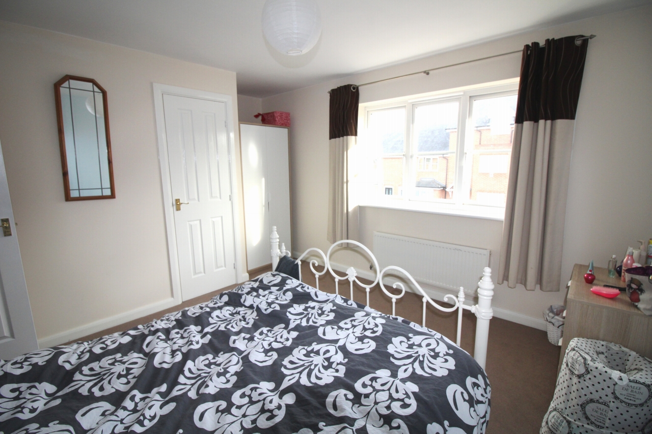 2 bedroom mid terraced house Application Made in Birmingham - photograph 3.