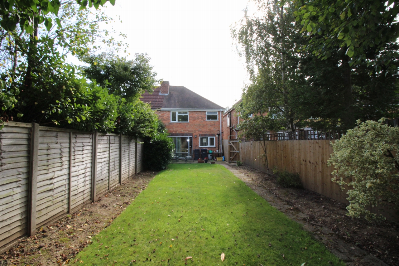 3 bedroom semi detached house SSTC in Birmingham - photograph 12.