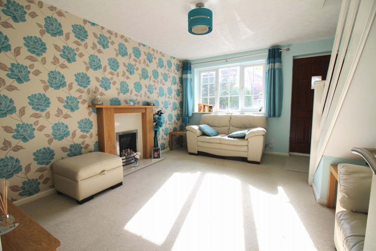 2 bedroom semi detached house SSTC in Birmingham - photograph 2.