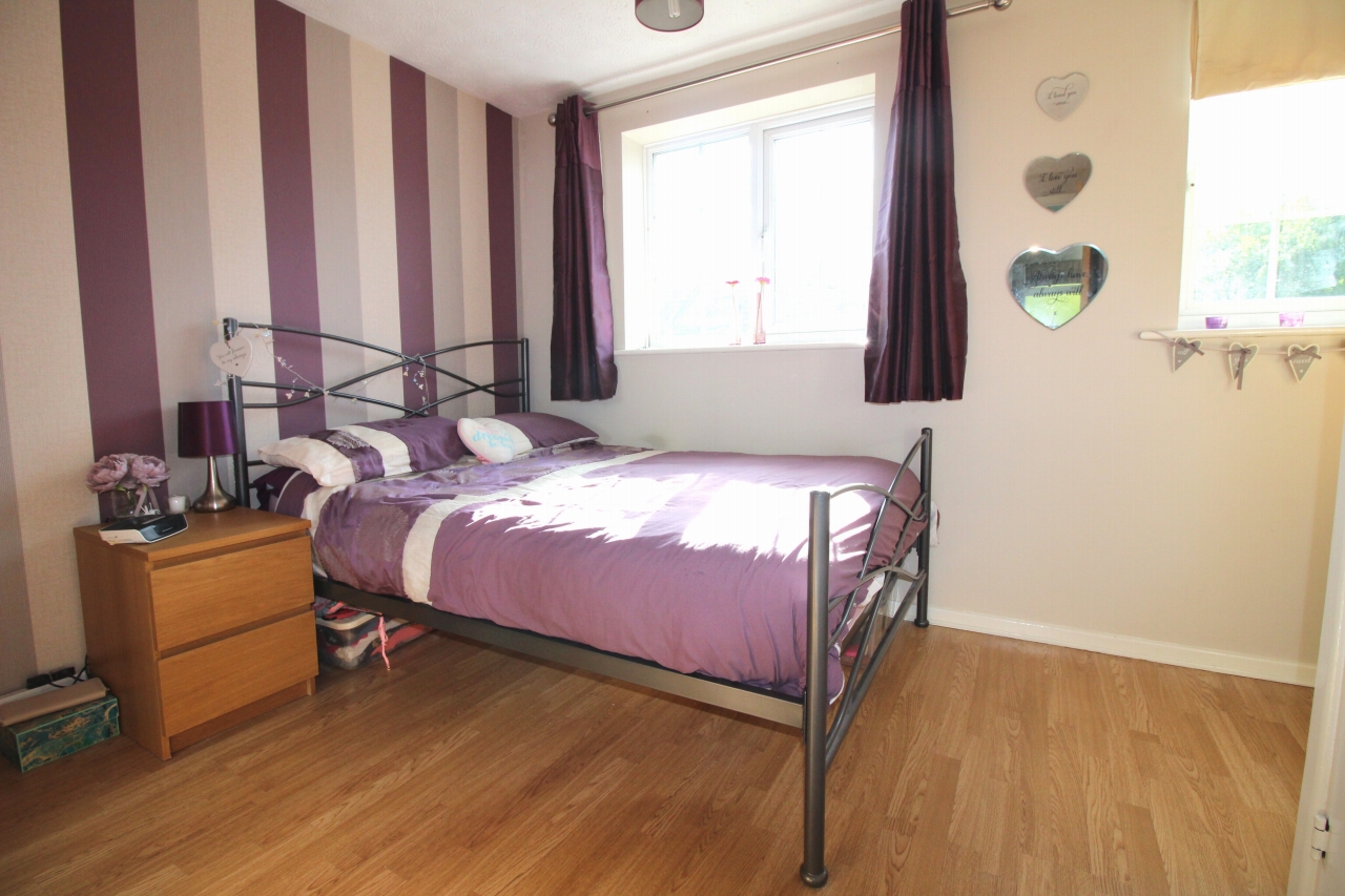 2 bedroom semi detached house SSTC in Birmingham - photograph 7.