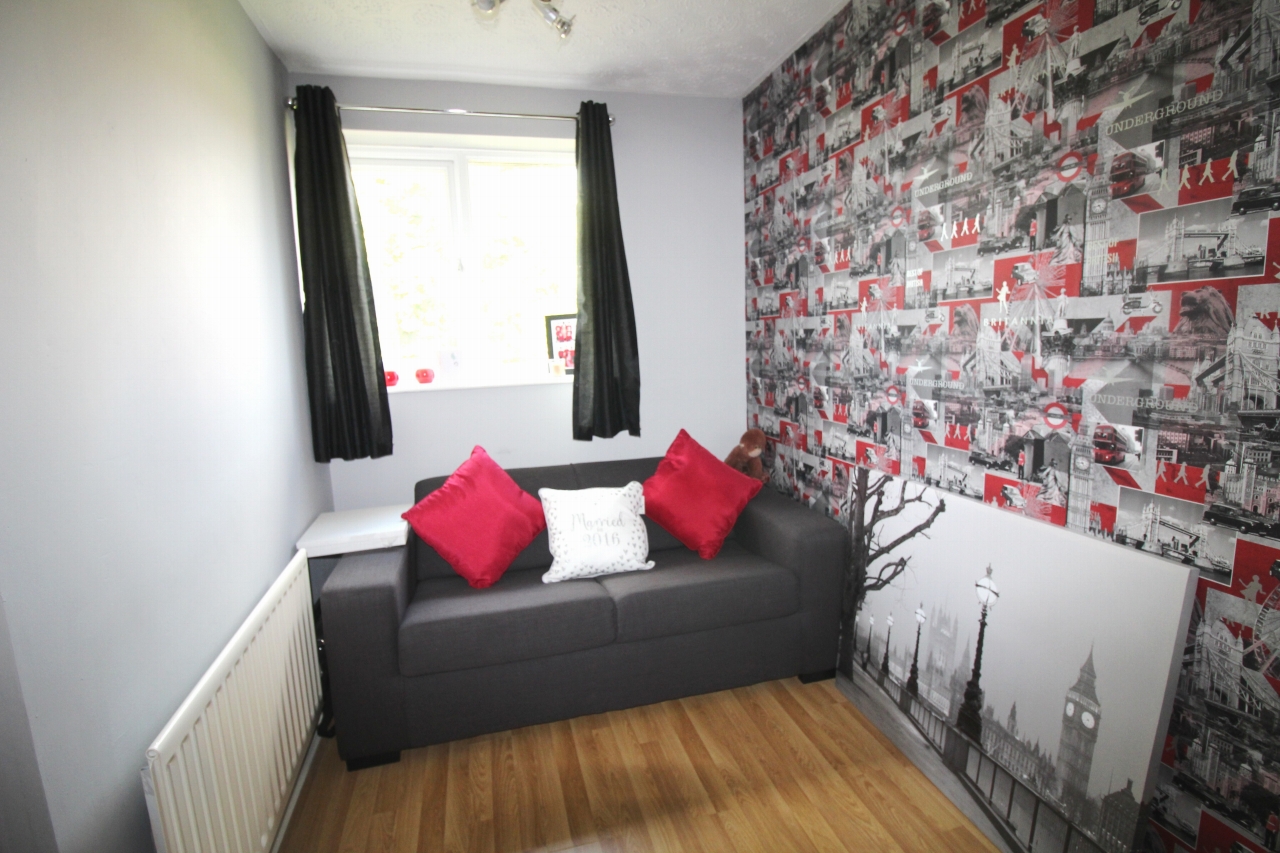 2 bedroom semi detached house SSTC in Birmingham - photograph 9.