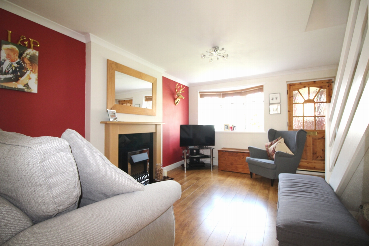 2 bedroom semi detached house SSTC in Solihull - photograph 2.