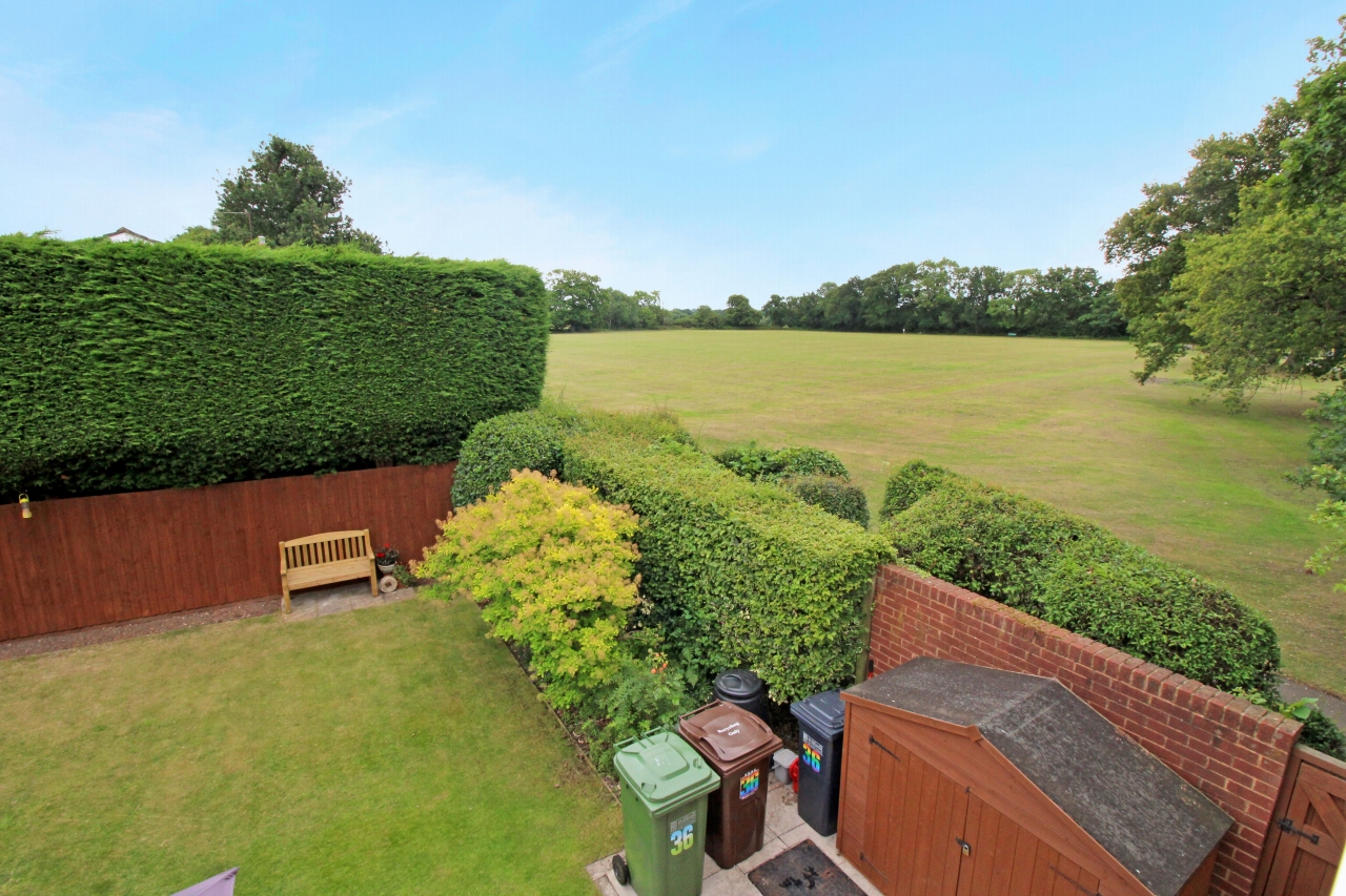 4 bedroom detached house SSTC in Solihull - photograph 2.