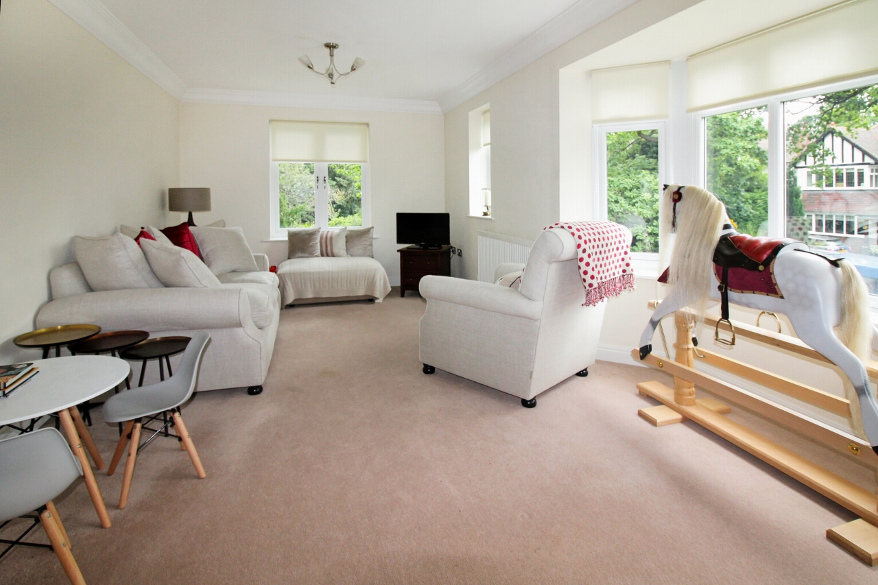 2 bedroom first floor apartment SSTC in Solihull - Main Image.