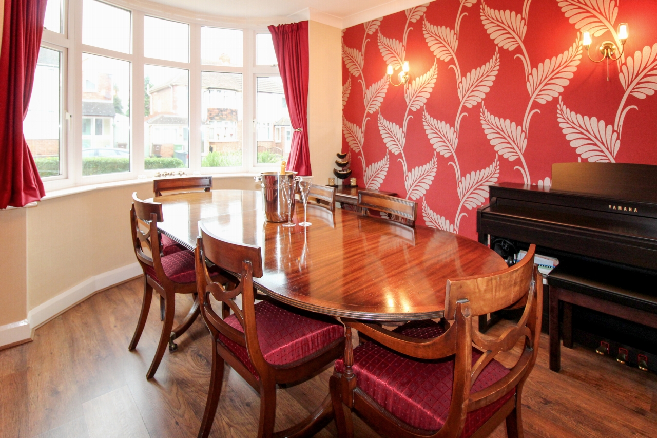 3 bedroom semi detached house SSTC in Solihull - photograph 7.