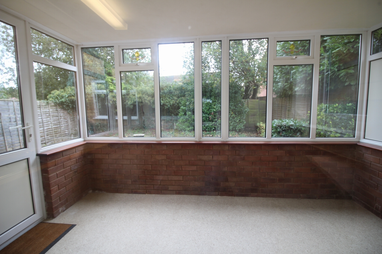 2 bedroom ground floor apartment Application Made in Solihull - photograph 3.