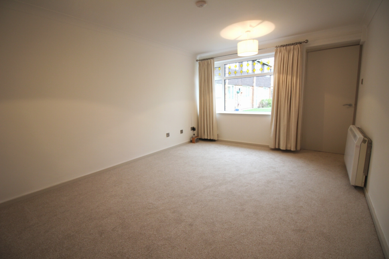 2 bedroom ground floor apartment Application Made in Solihull - photograph 4.