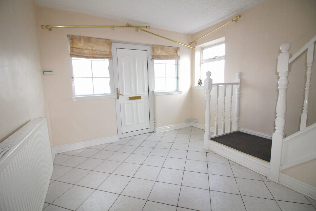 3 bedroom semi detached house SSTC in Solihull - photograph 3.