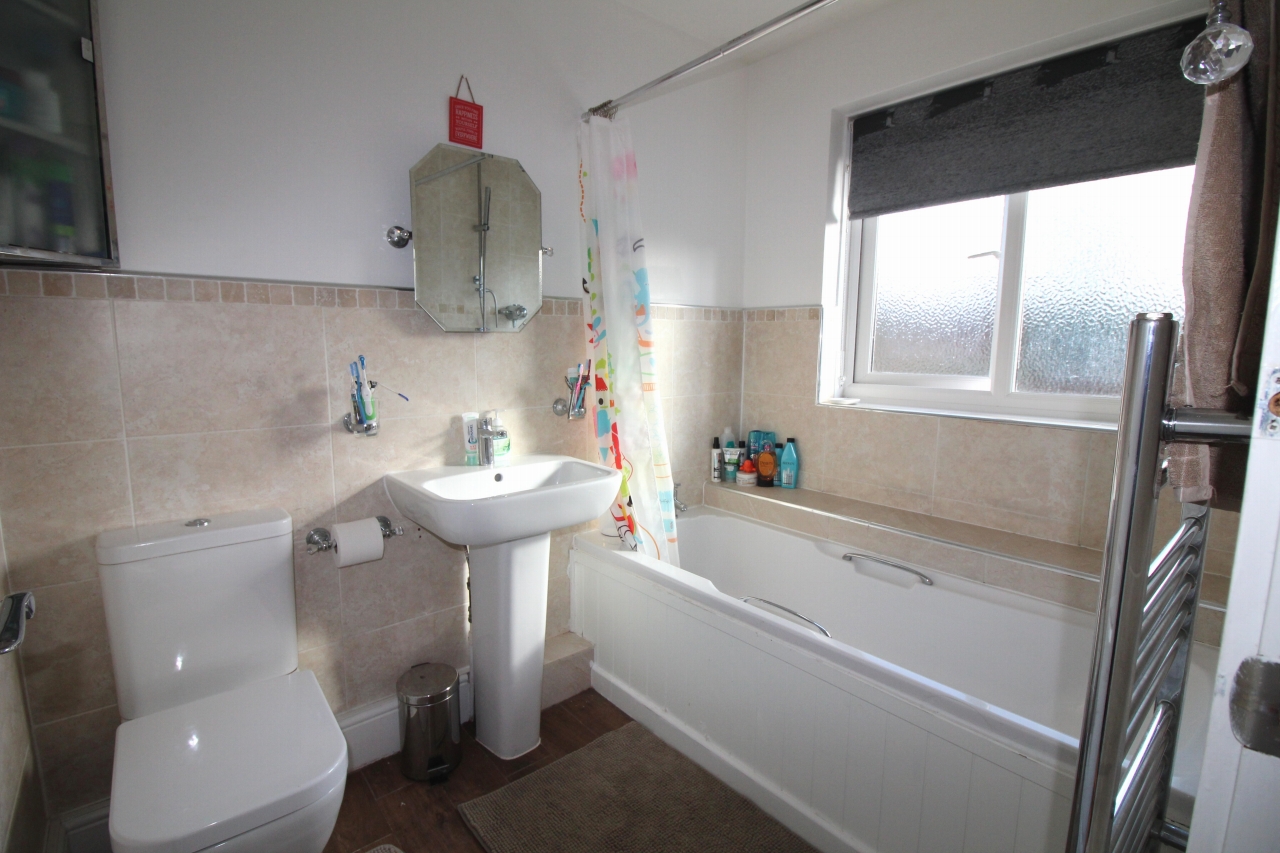 3 bedroom semi detached house Application Made in Solihull - photograph 8.