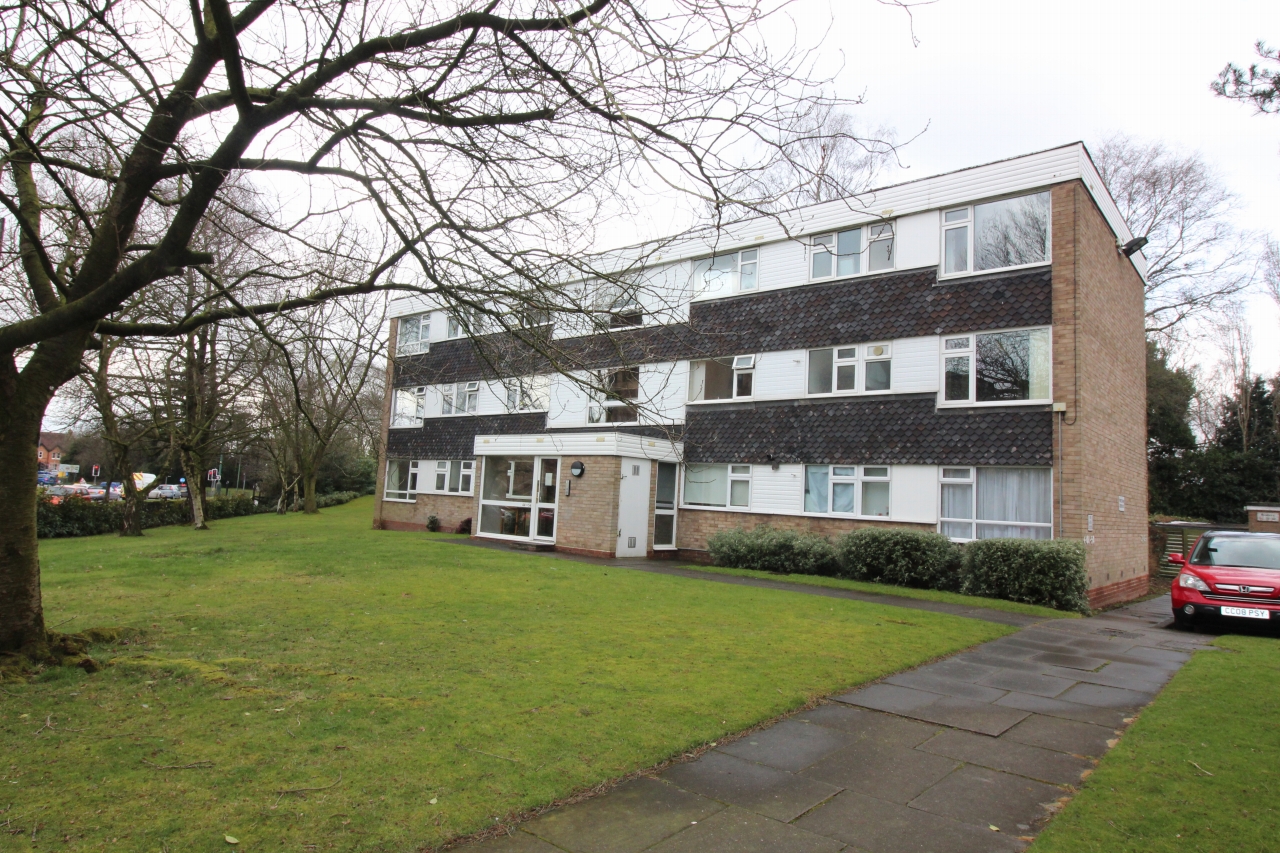 2 bedroom second floor apartment SSTC in Solihull - Main Image.