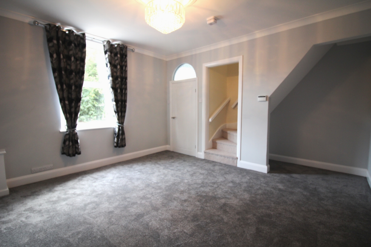 2 bedroom mid terraced house Application Made in Solihull - photograph 5.