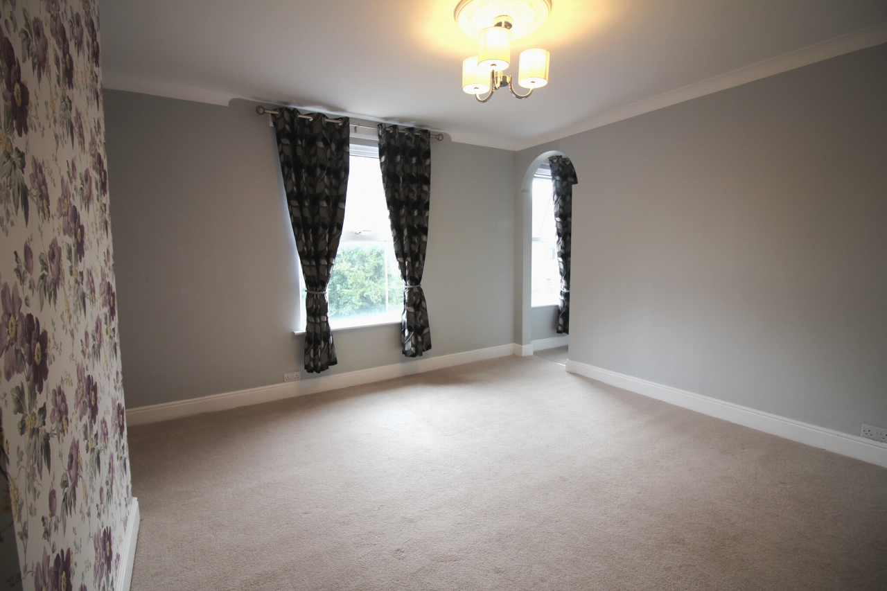 2 bedroom mid terraced house Application Made in Solihull - photograph 7.