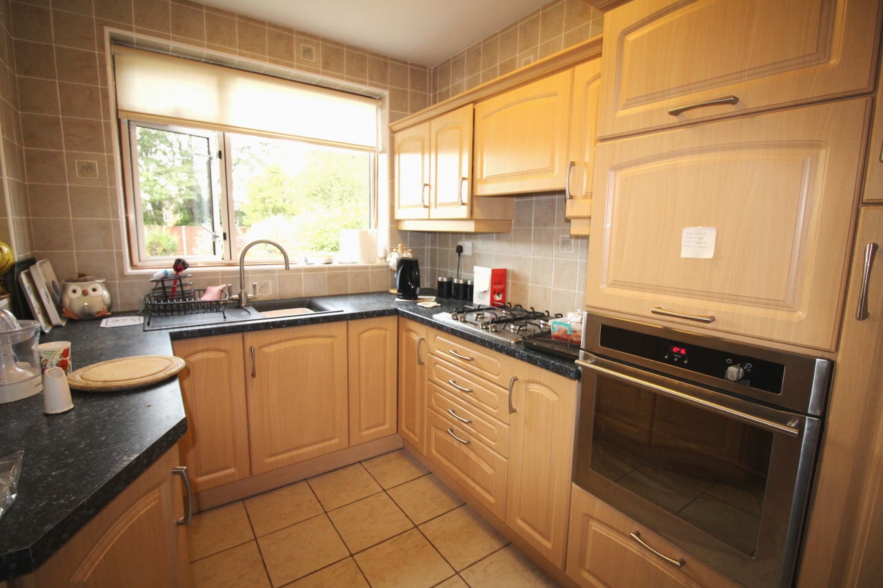 4 bedroom detached house SSTC in Solihull - photograph 8.