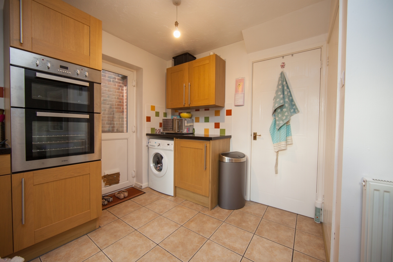 3 bedroom detached house SSTC in Birmingham - photograph 6.