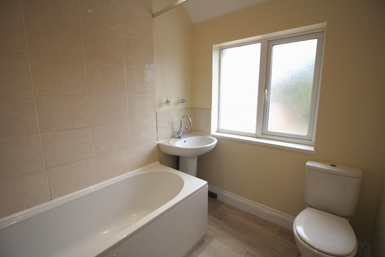 3 bedroom semi detached house Application Made in Birmingham - photograph 8.