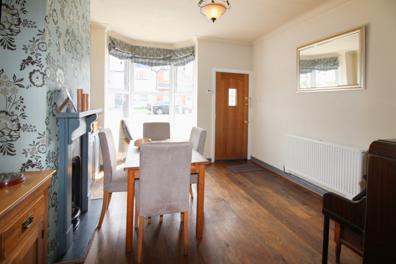 3 bedroom semi detached house SSTC in Solihull - photograph 6.