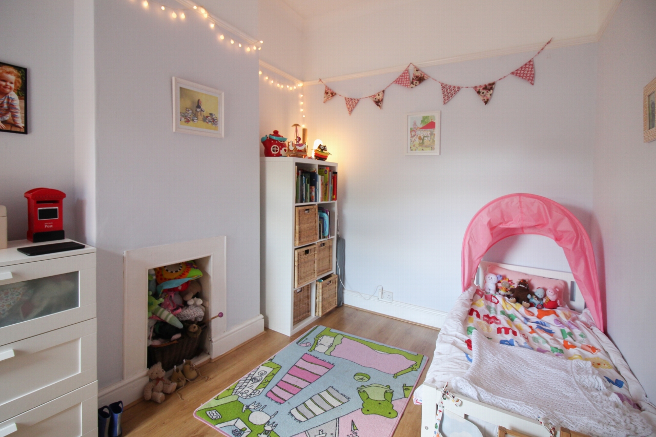 3 bedroom semi detached house SSTC in Solihull - photograph 13.