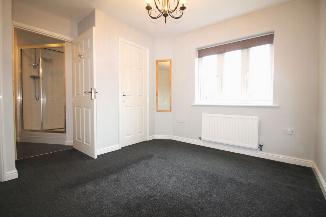 1 bedroom second floor apartment Application Made in Solihull - photograph 7.