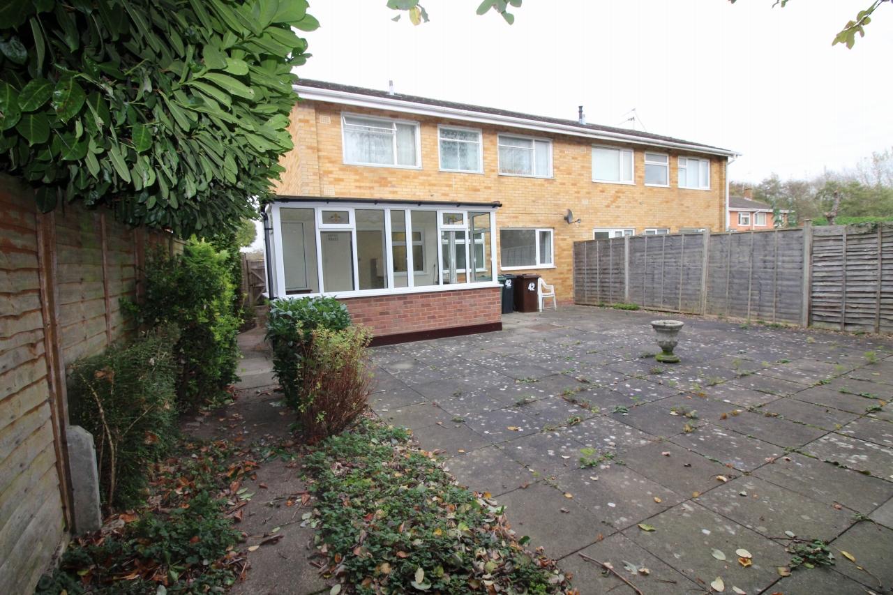 2 bedroom ground floor apartment SSTC in Solihull - photograph 10.