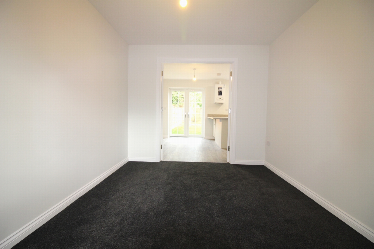 4 bedroom semi detached house Application Made in Birmingham - photograph 5.