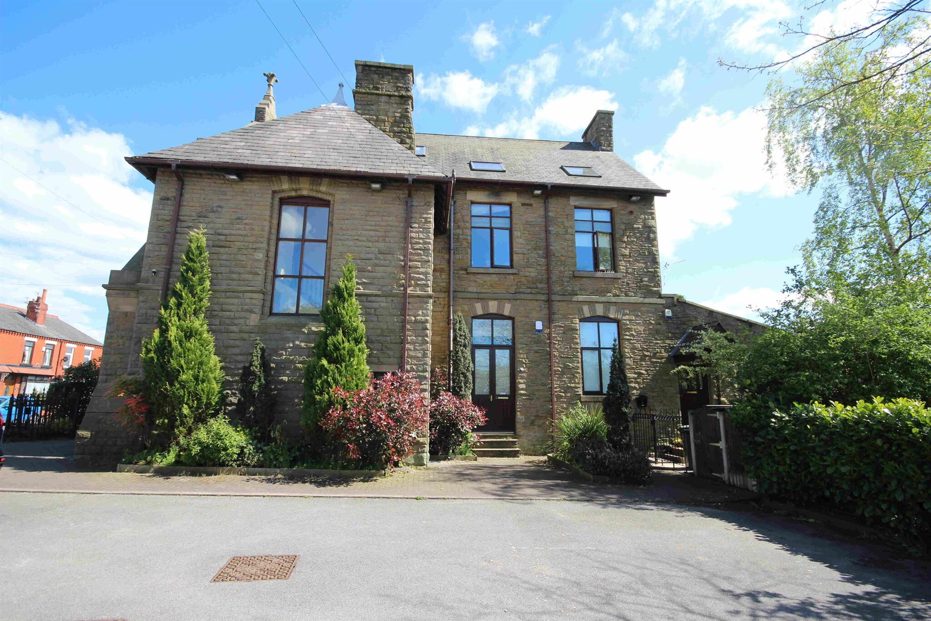 2 bedroom apartment flat / apartment To Let in 150 Longsight Road, Harwood, Bolton - Photo.