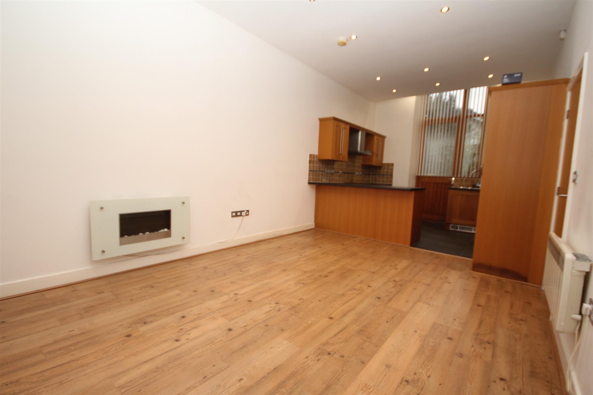 2 bedroom apartment flat / apartment To Let in 150 Longsight Road, Harwood, Bolton - Photo.