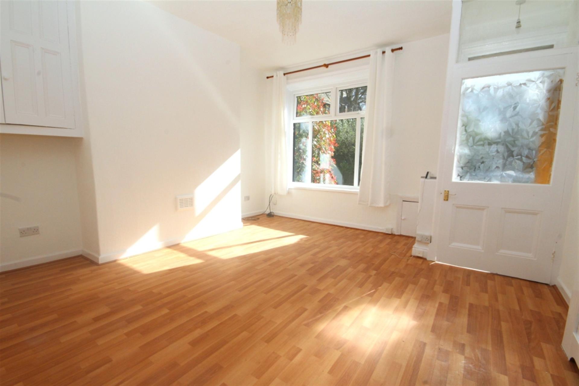 2 bedroom cottage house To Let in Bromley Cross, Bolton - Lounge.