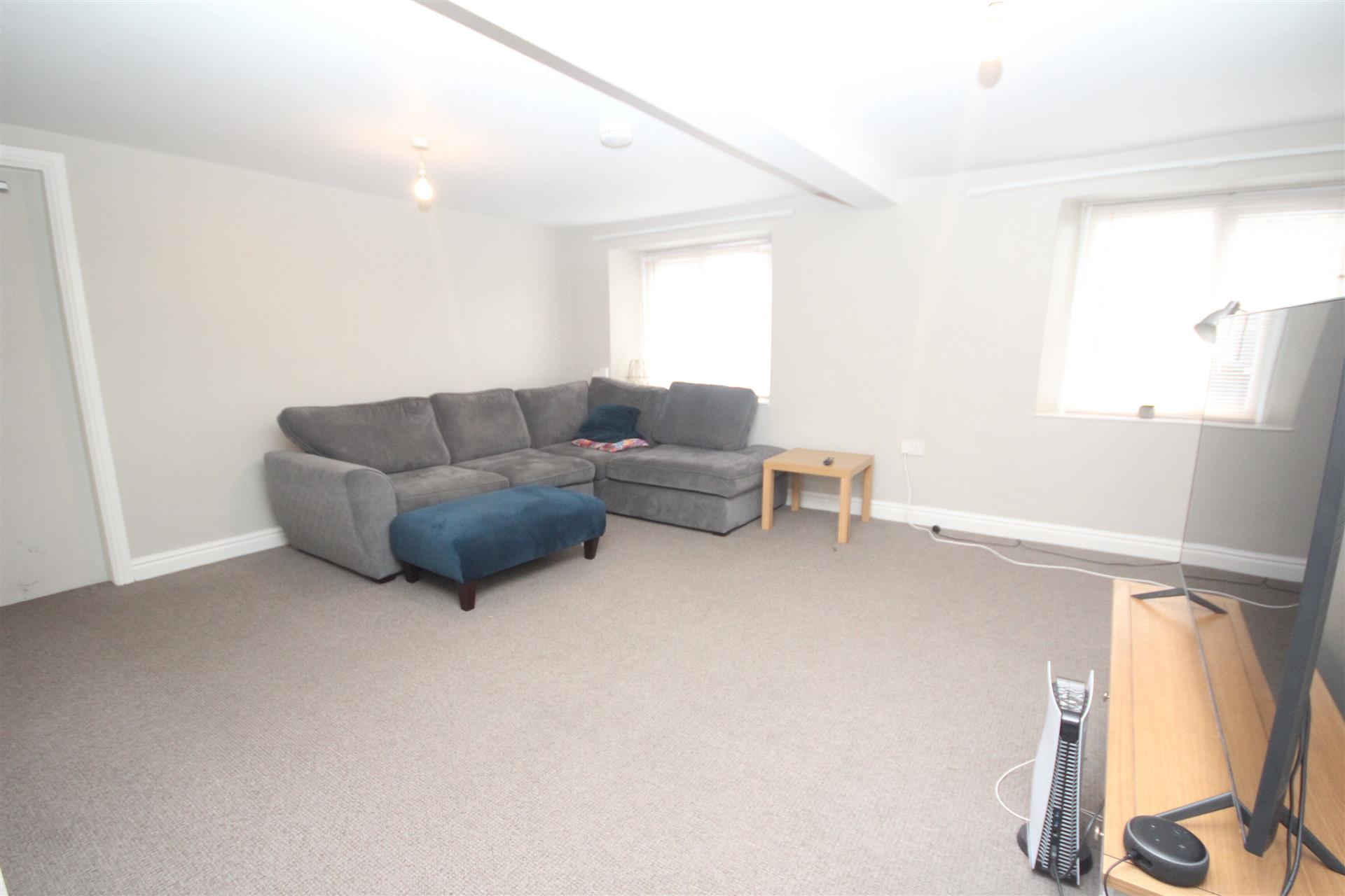 2 bedroom apartment flat / apartment Let Agreed in 243 Blackburn Road, Egerton, Bolton - Lounge.