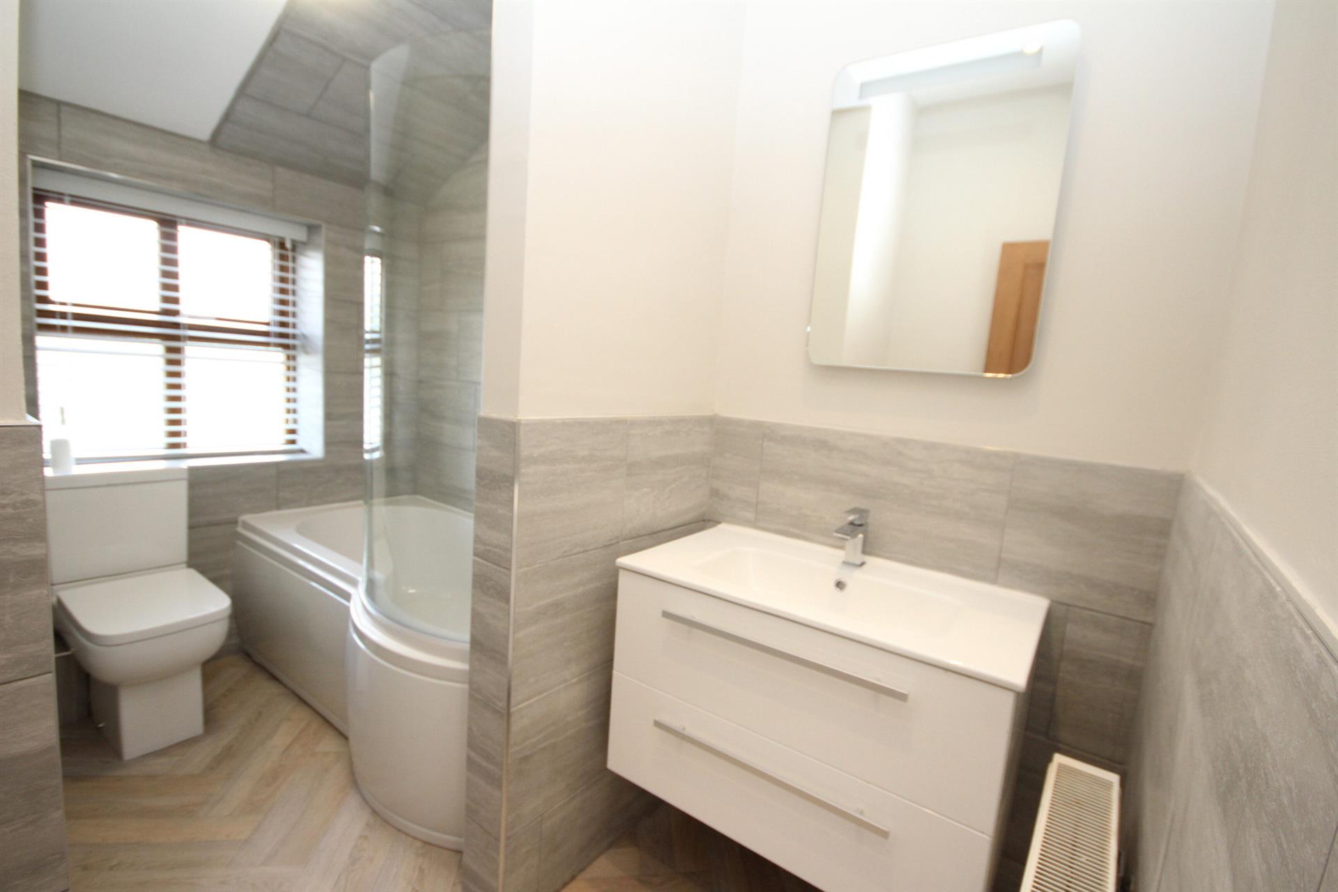 2 bedroom terraced house Let Agreed in Bromley Cross, Bolton - Bathroom.