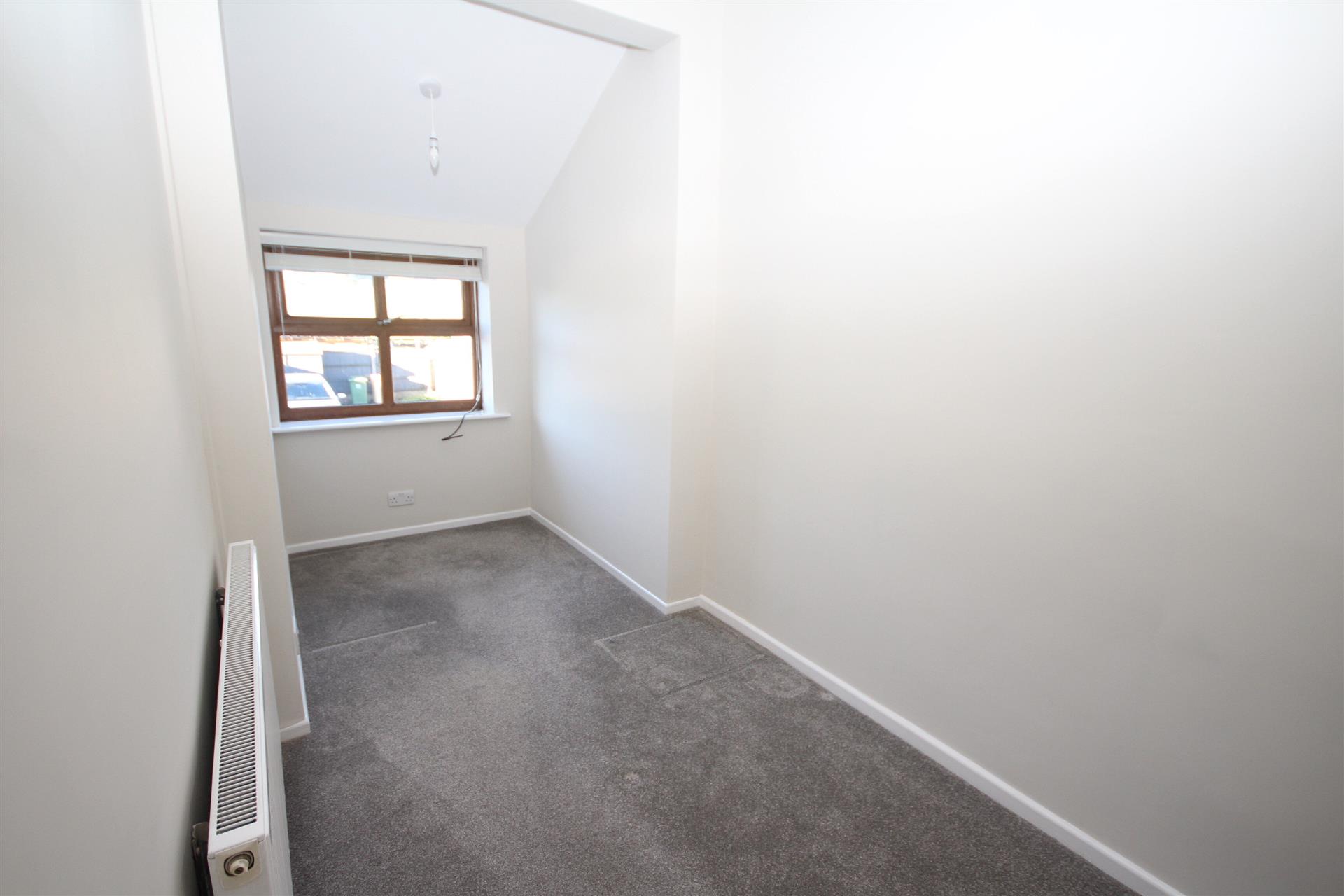 2 bedroom terraced house Let Agreed in Bromley Cross, Bolton - Bedroom 2.