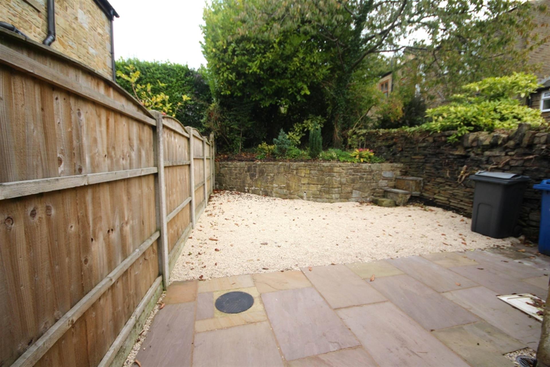 2 bedroom barn conversion character property To Let in Edgworth, Bolton, Lancashire - Garden.