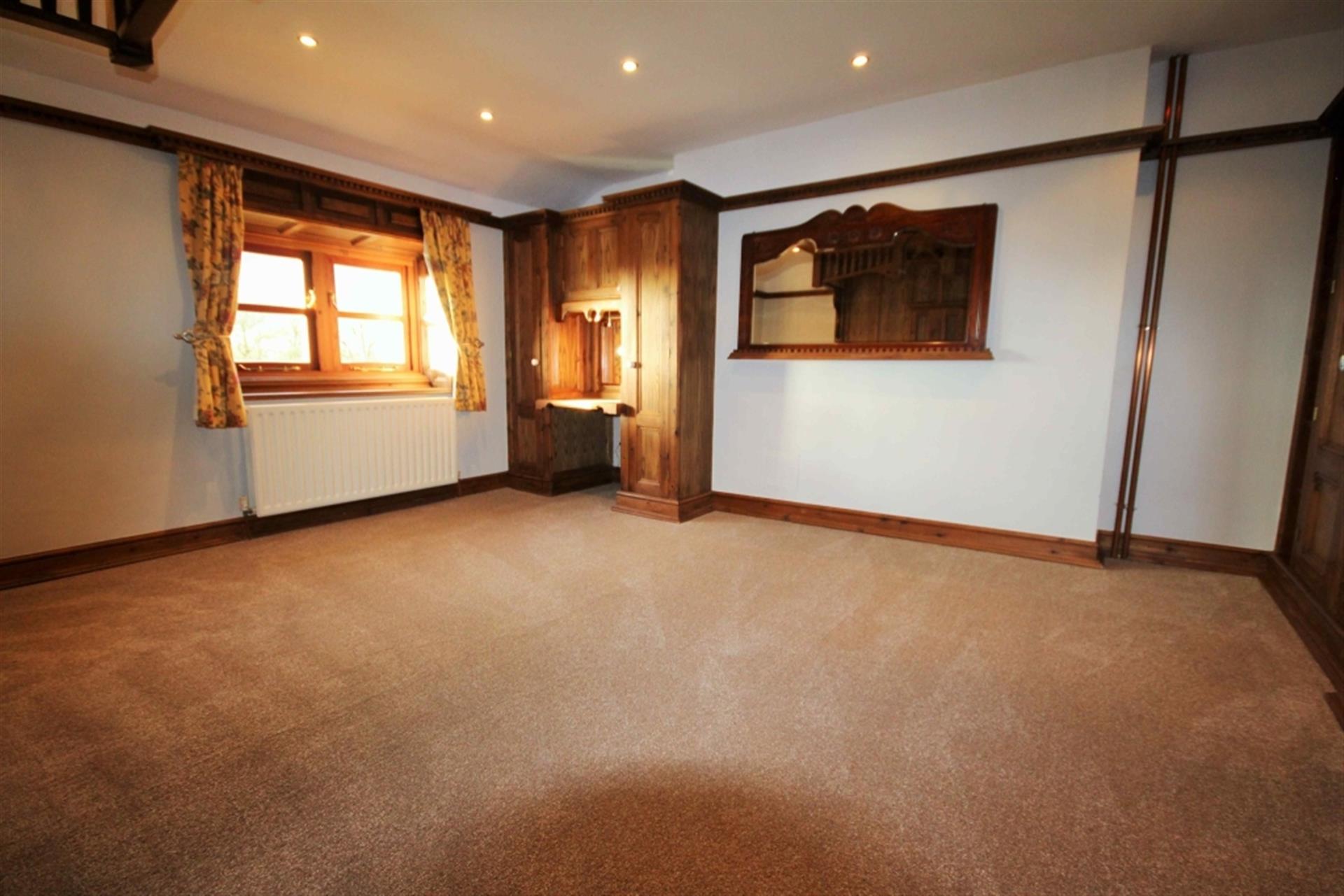 3 bedroom semi-detached house To Let in Edgworth, Bolton, Lancs - Photo.
