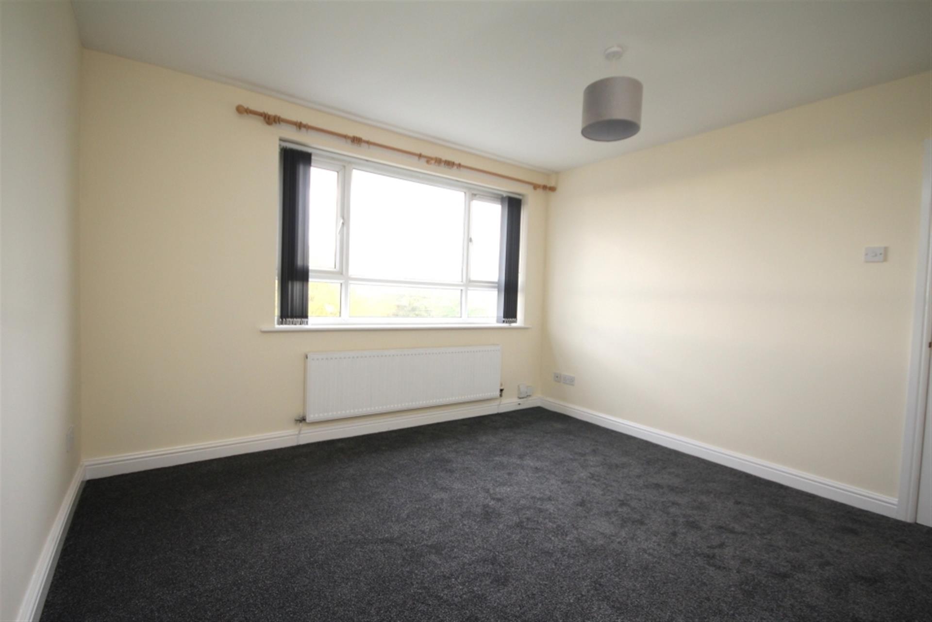 2 bedroom apartment flat / apartment To Let in Toppings Green, Bromley Cross, Bolton - Lounge.