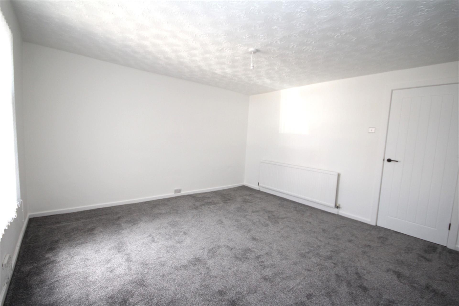 3 bedroom end terraced house To Let in Tonge Fold, Bolton - Master bedroom.