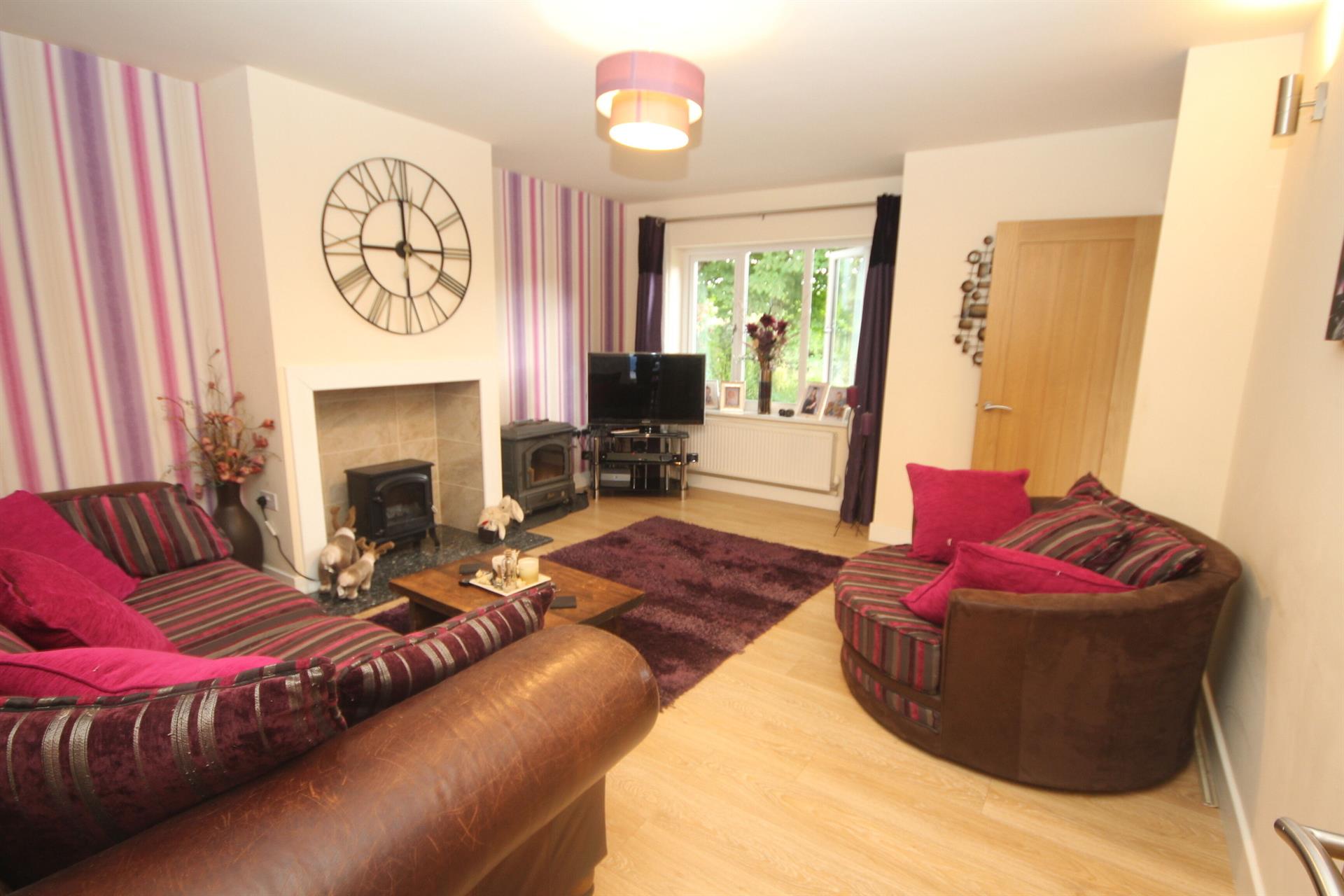 4 bedroom detached house Let Agreed in Bromley Cross, Bolton, Lancs - Photo.