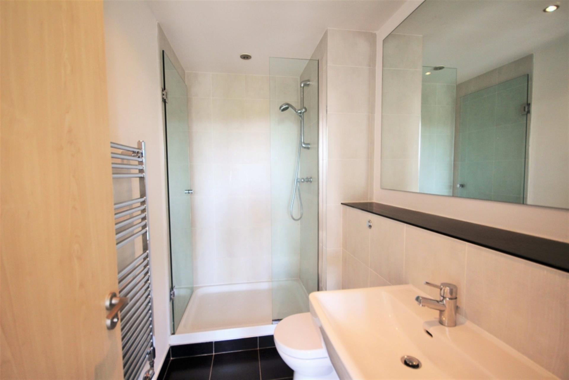 2 bedroom apartment flat / apartment To Let in Deakins Mill Way, Egerton, Bolton, . - En-Suite.